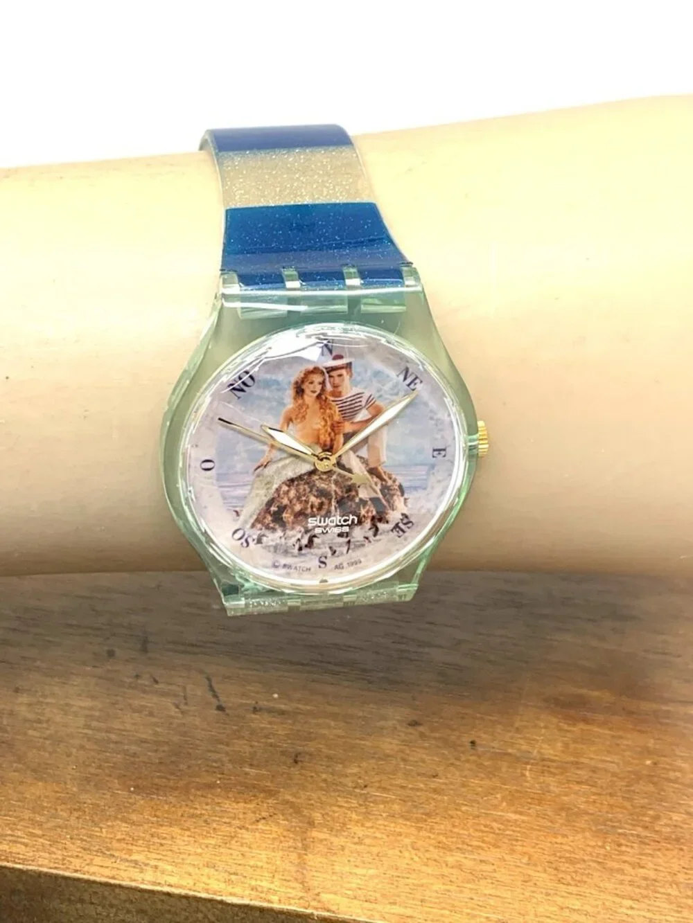 Swatch Unisex Watch GZ161 La Sirene et le Marin Mermaid Swiss Quartz 1999 34mm